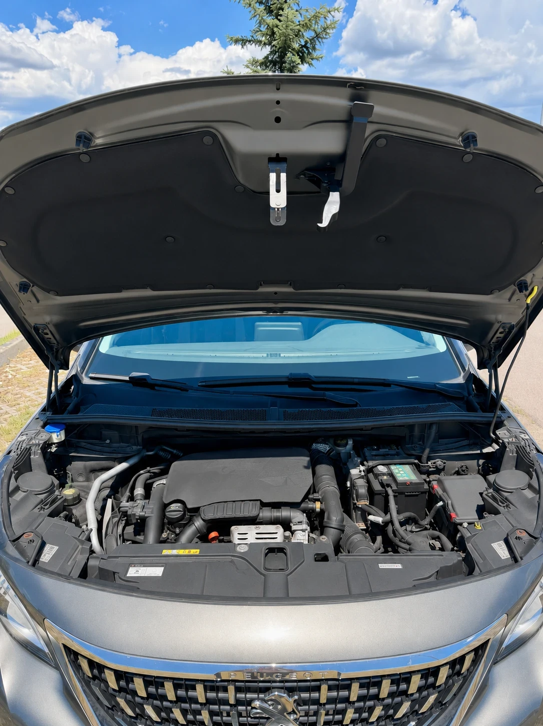 Peugeot 3008 1.2T PureTech 130 к.с. ОБСЛУЖЕН, снимка 10 - Автомобили и джипове - 54691755
