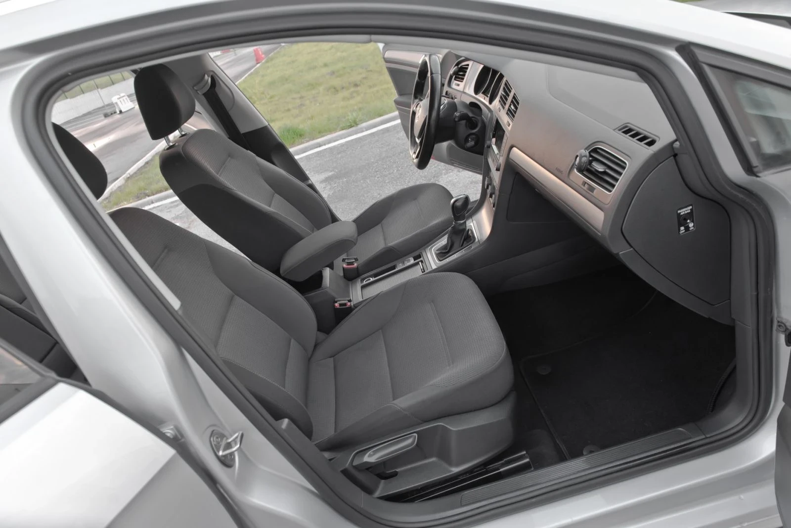 VW Golf 1 6TDI AVTOMAT , снимка 10 - Автомобили и джипове - 54743358