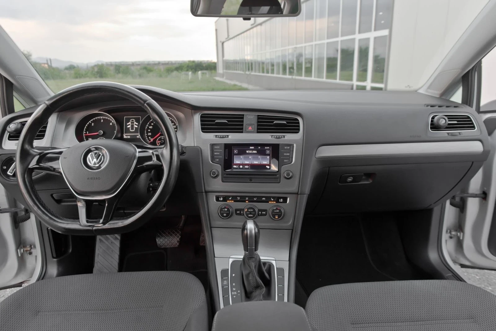 VW Golf 1 6TDI AVTOMAT , снимка 9 - Автомобили и джипове - 54743358