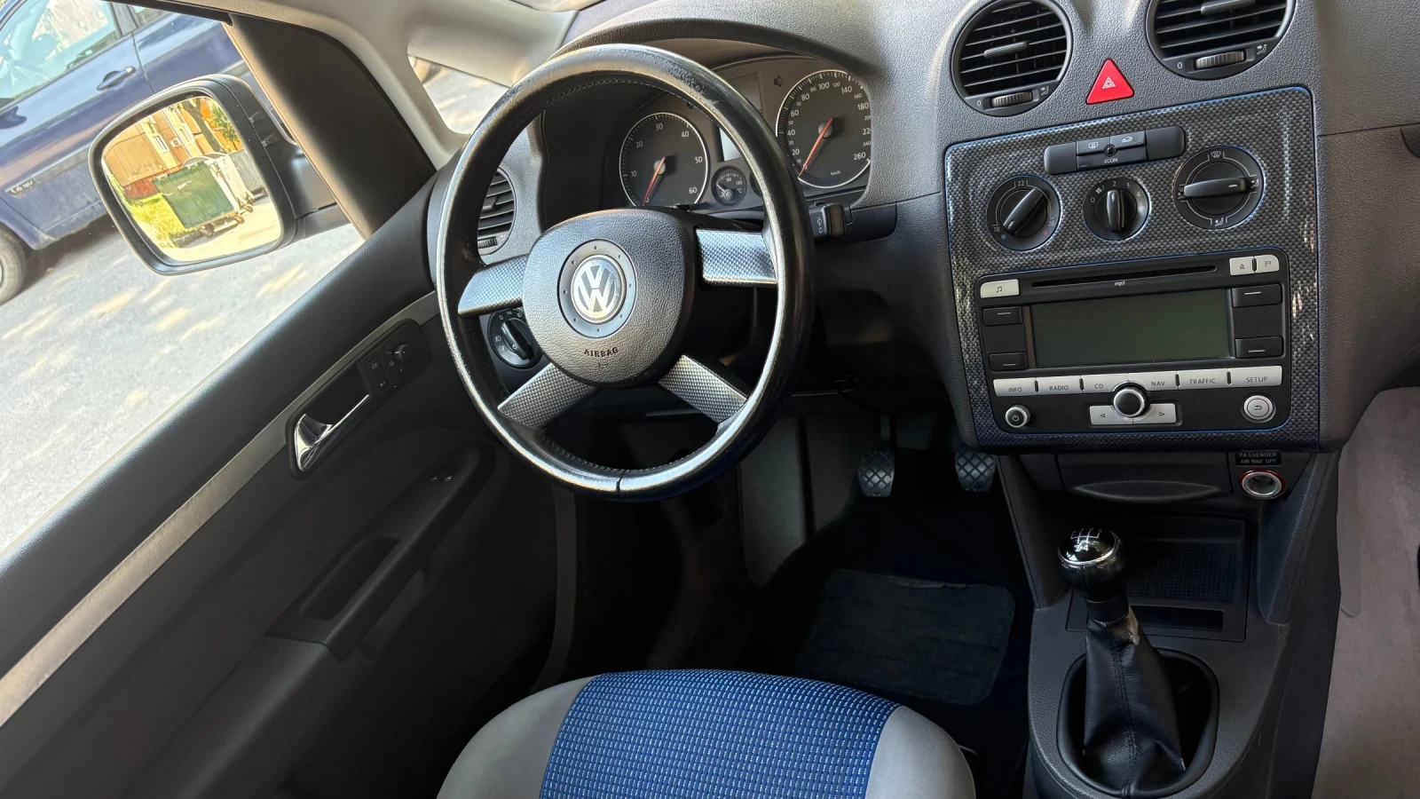VW Caddy 1.9TDI 7м. 210хкм Герм.ТИП-ТОП Уникат, снимка 12 - Автомобили и джипове - 54807089