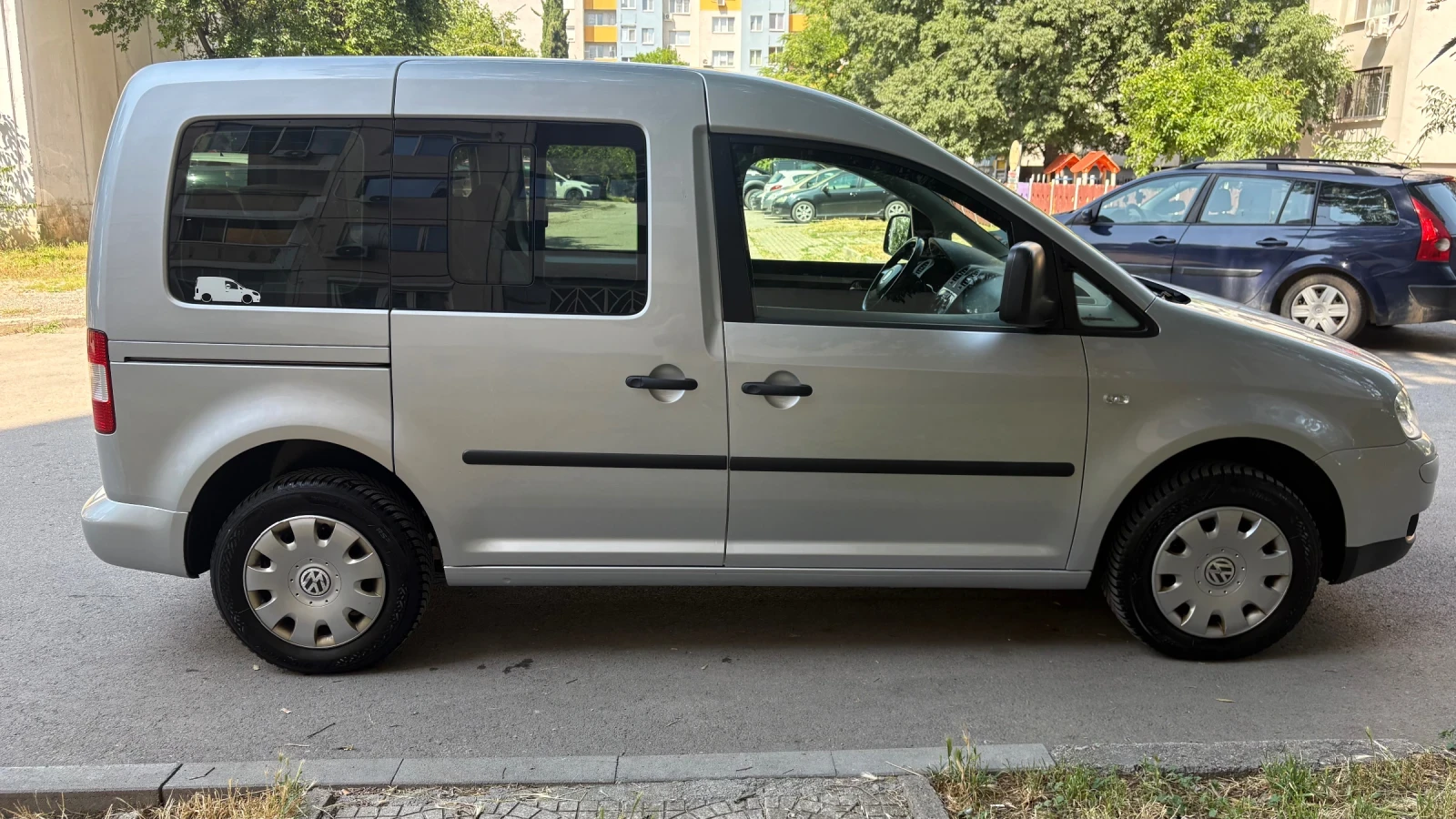 VW Caddy 1.9TDI 7м. 210хкм Герм.ТИП-ТОП Уникат, снимка 4 - Автомобили и джипове - 54807089