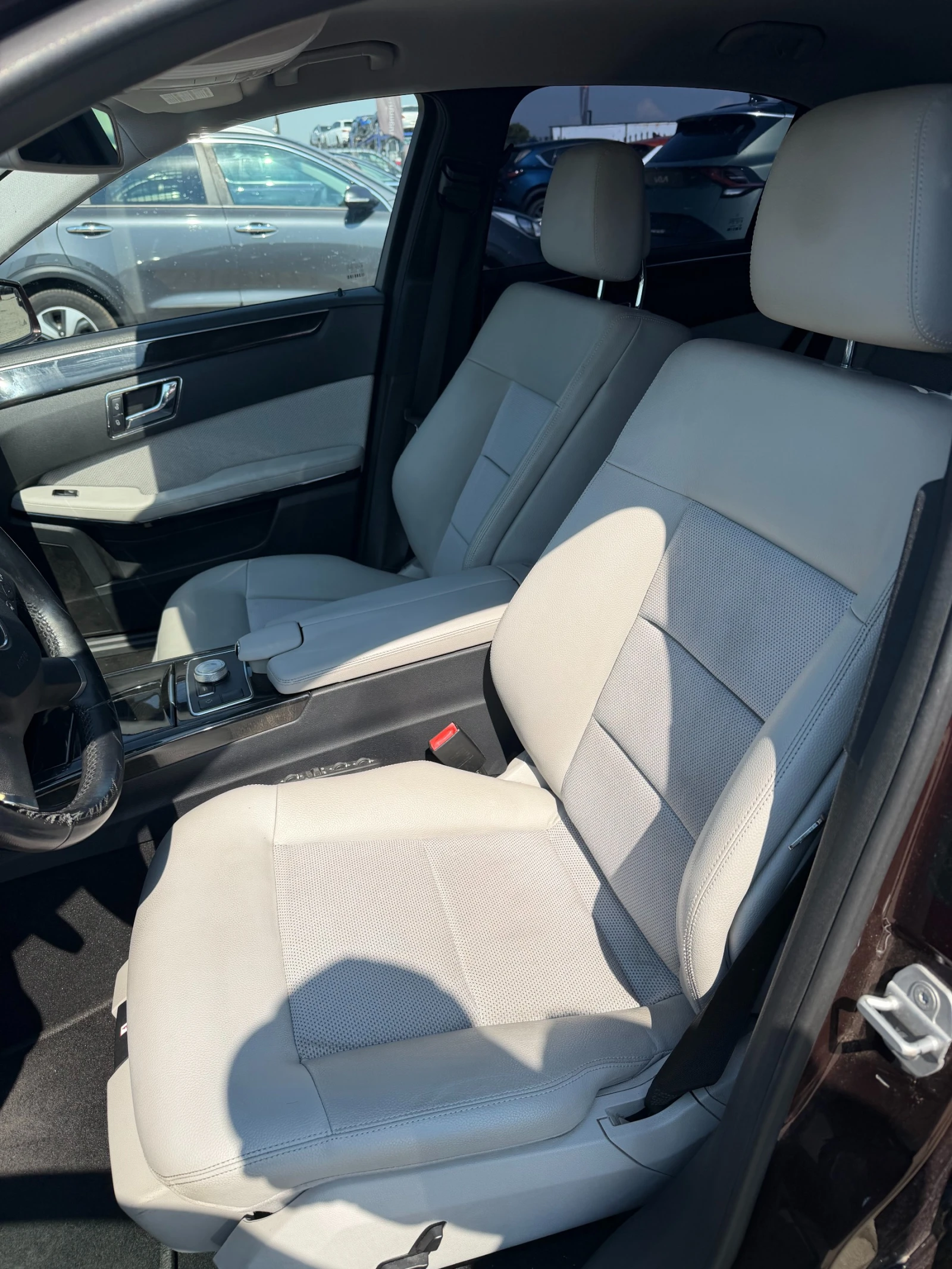 Mercedes-Benz E 350 CDI 4MATIC AVTOMAT/KOJA/NAVI/KAMERA EURO 5, снимка 12 - Автомобили и джипове - 54999263
