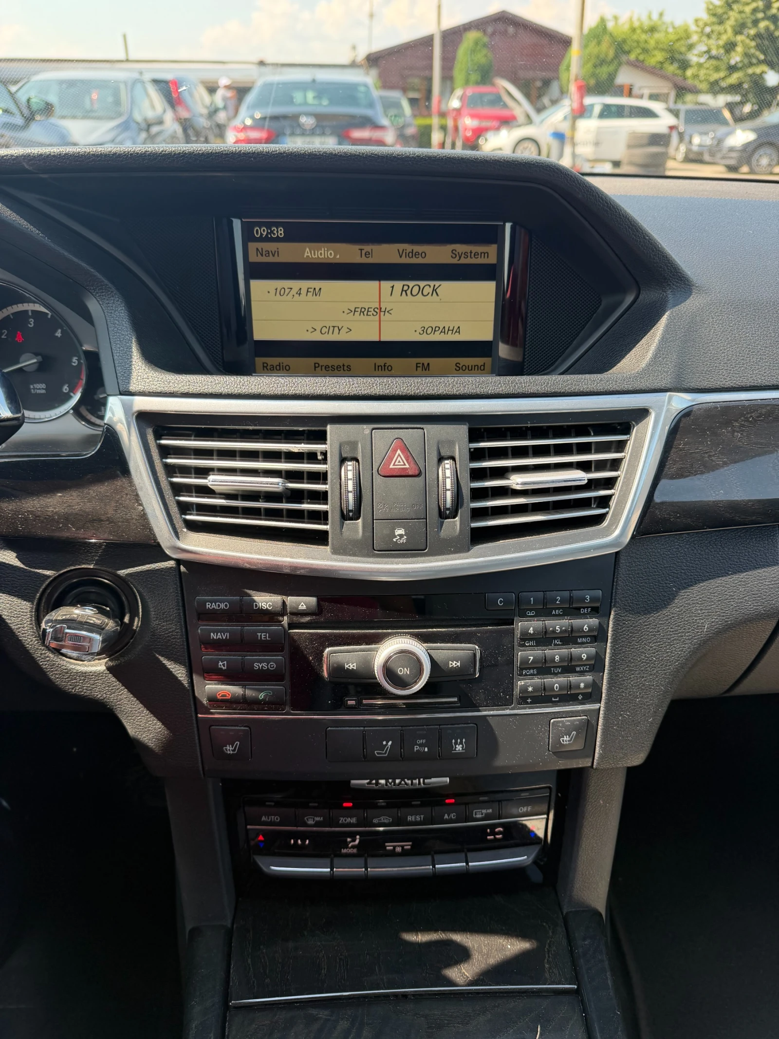 Mercedes-Benz E 350 CDI 4MATIC AVTOMAT/KOJA/NAVI/KAMERA EURO 5, снимка 14 - Автомобили и джипове - 54999263