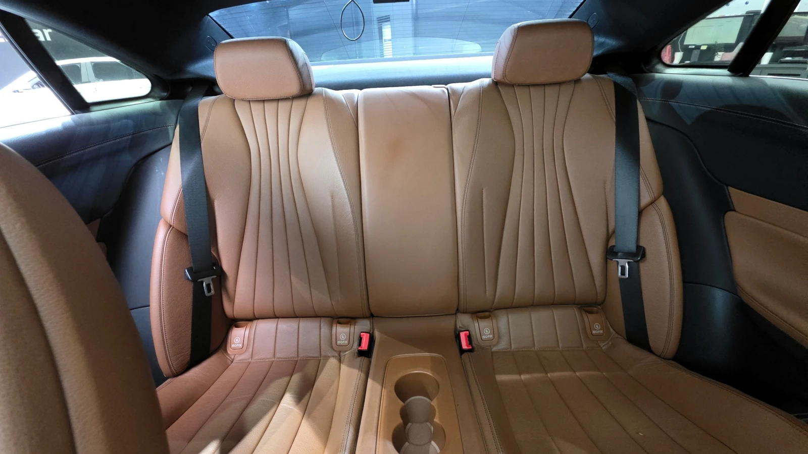 Mercedes-Benz E 400 4MATIC Coupe, снимка 11 - Автомобили и джипове - 55635688