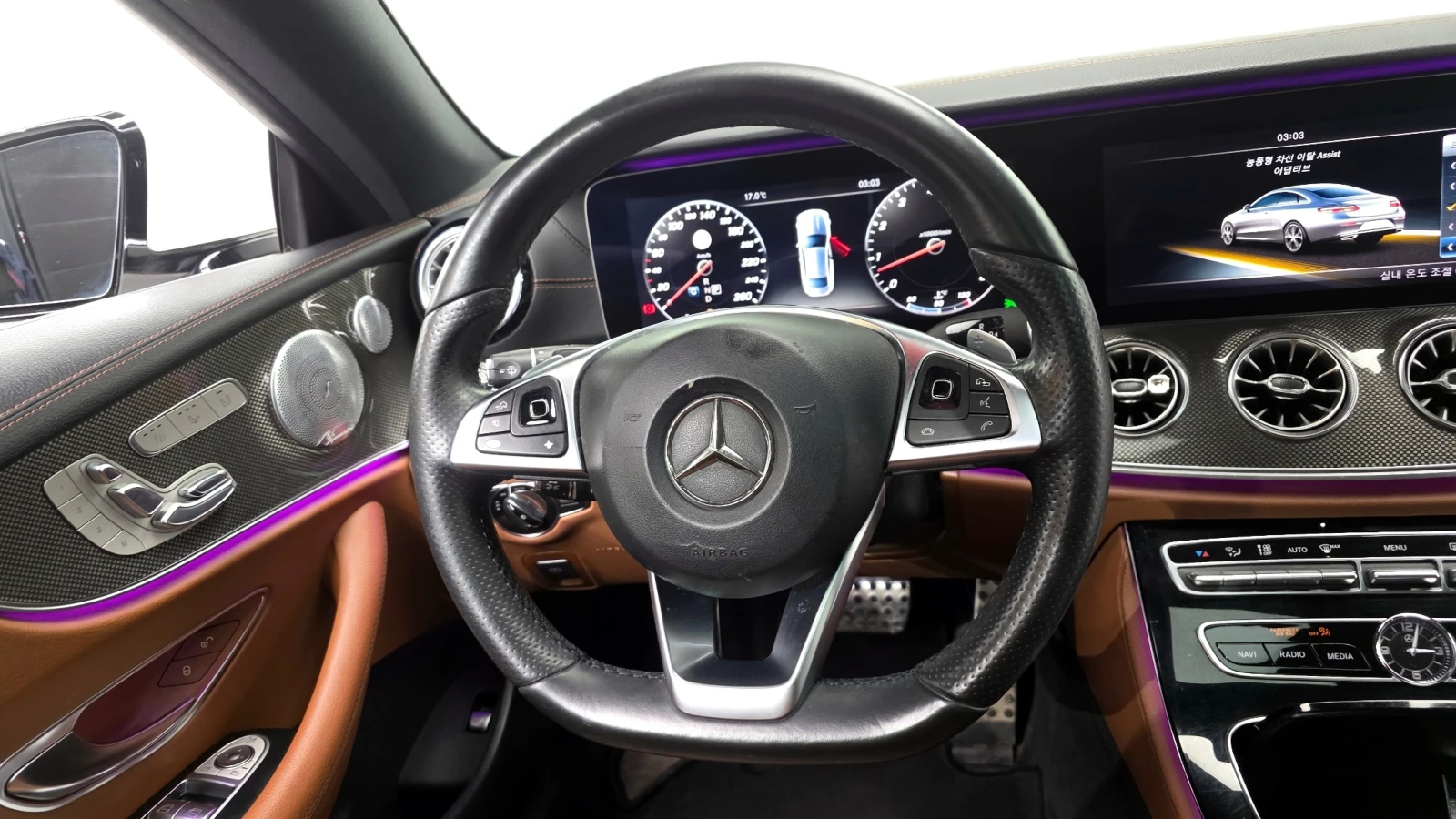 Mercedes-Benz E 400 4MATIC Coupe, снимка 12 - Автомобили и джипове - 55635688