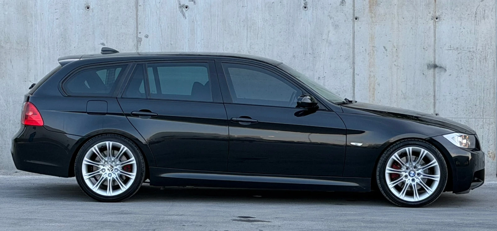 BMW 325 D 197к.с М-Пакет Навигация, снимка 8 - Автомобили и джипове - 55710229