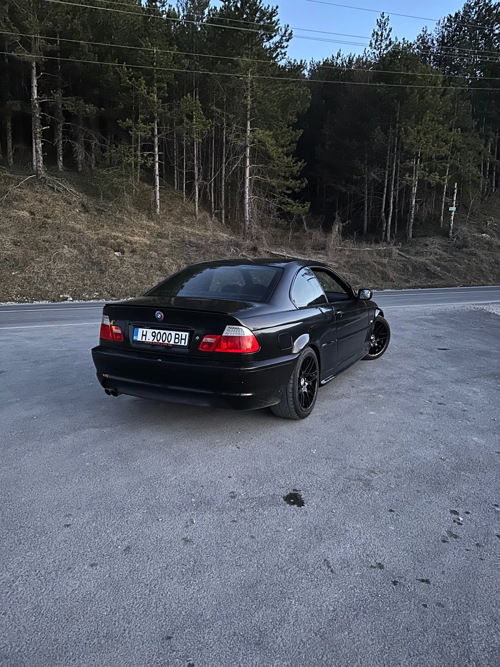 BMW 330, снимка 8 - Автомобили и джипове - 55892697