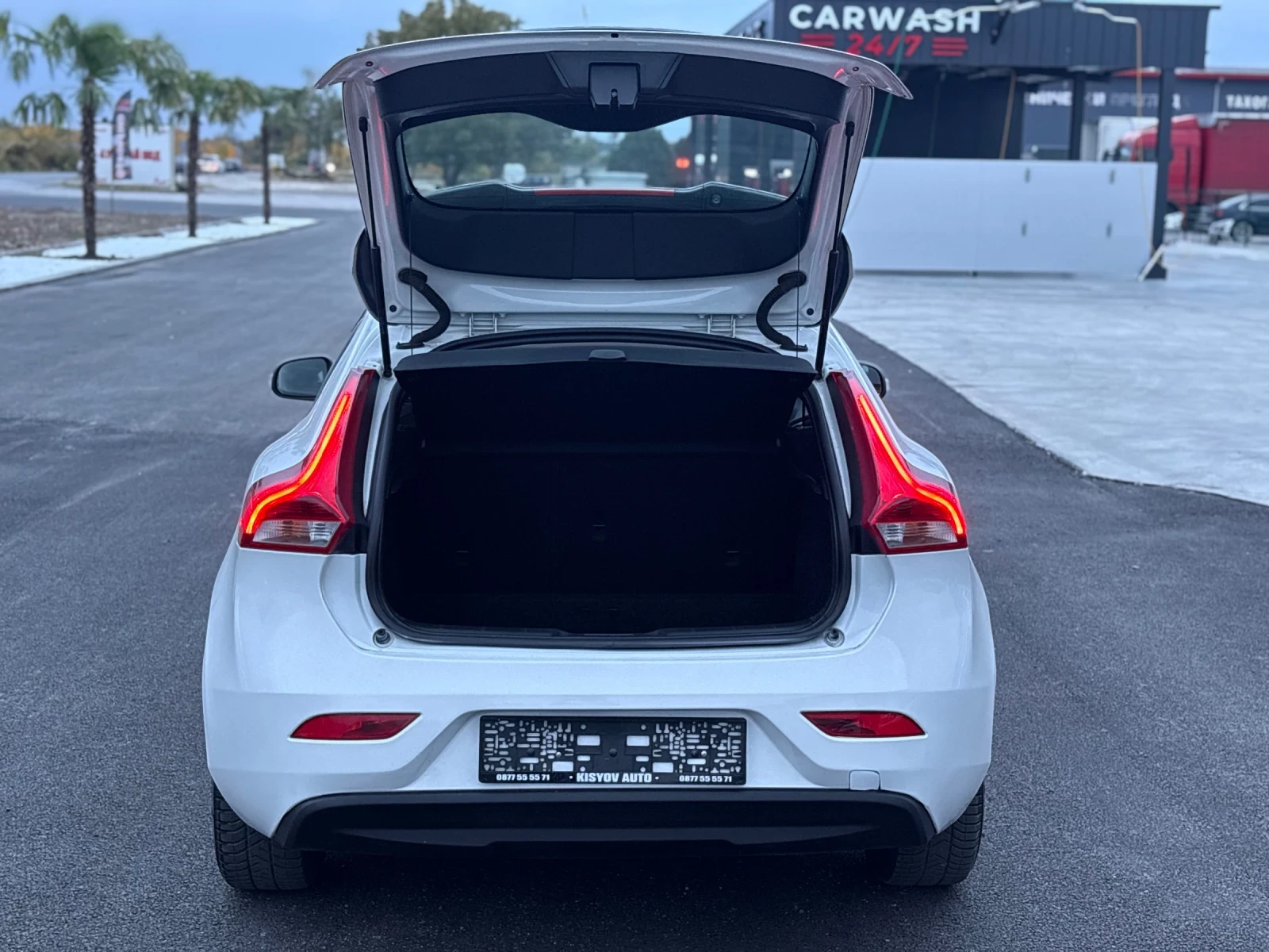 Volvo V40 2.0D 120�� D2 EURO6B | Mobile.bg � ����������� 9