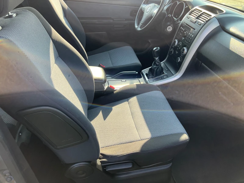 Suzuki Grand vitara 1.9 D, снимка 11 - Автомобили и джипове - 51651617