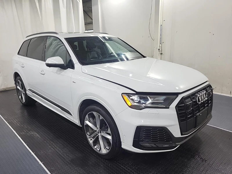 Audi Q7 Sline* BlackOptic* B&O* Distr* 360* Обдух* Пано* , снимка 2 - Автомобили и джипове - 52318047