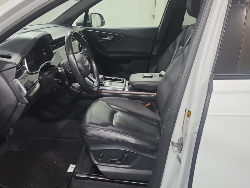 Audi Q7 Sline* BlackOptic* B&O* Distr* 360* Обдух* Пано* , снимка 5 - Автомобили и джипове - 52318047