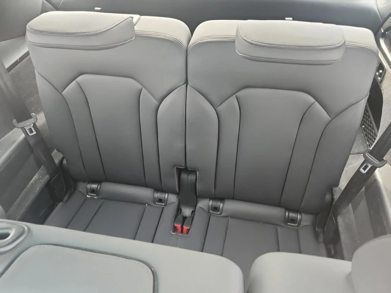 Audi Q7 Sline* BlackOptic* B&O* Distr* 360* Обдух* Пано* , снимка 14 - Автомобили и джипове - 52318047