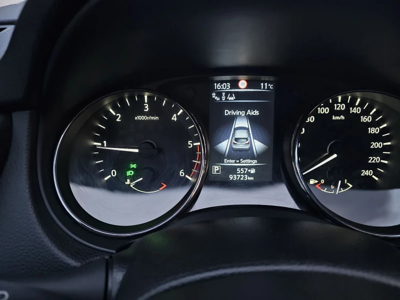 Nissan Qashqai 360 топ, снимка 8 - Автомобили и джипове - 52453270