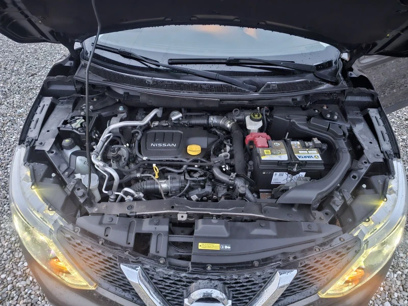 Nissan Qashqai 360 топ, снимка 17 - Автомобили и джипове - 52453270