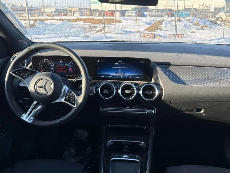 Mercedes-Benz GLA 250 * * CARFAX * * АВТО КРЕДИТ * * , снимка 8 - Автомобили и джипове - 53405871