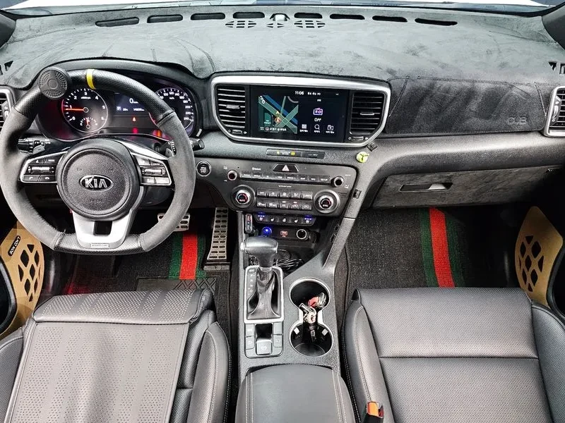 Kia Sportage The Bold Diesel 1.6 2Wd Prestige, снимка 7 - Автомобили и джипове - 55015884