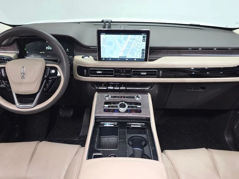 Lincoln Aviator 3.0 C Automatic, снимка 6 - Автомобили и джипове - 55787664