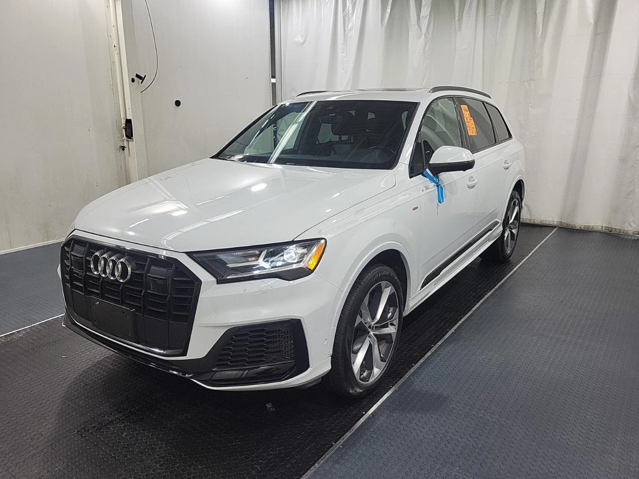 Audi Q7 Sline* BlackOptic* B&O* Distr* 360* Обдух* Пано* , снимка 1