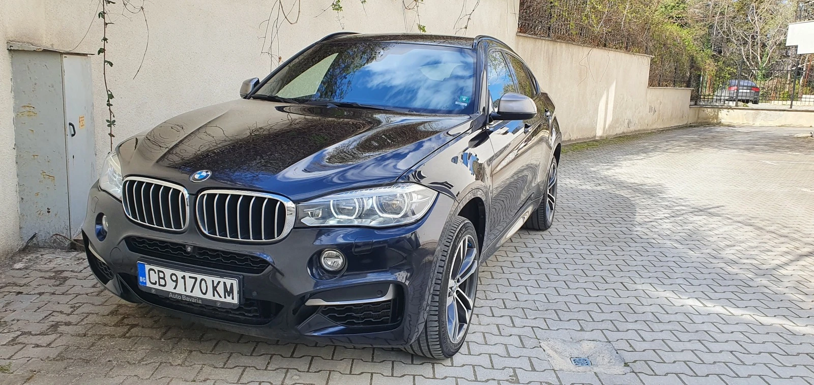 BMW X6 M50d - изображение 2