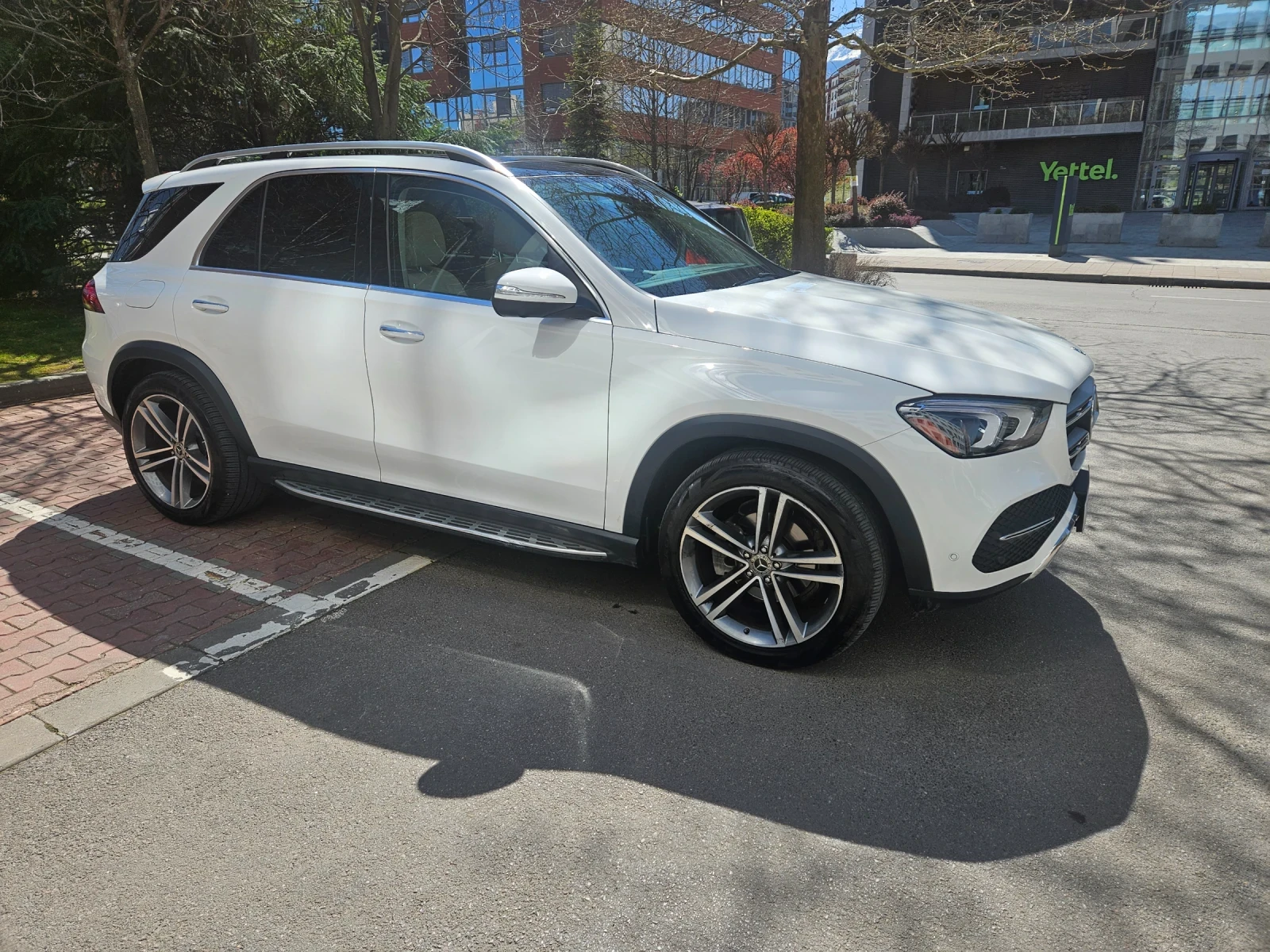 Mercedes-Benz GLE 350  - изображение 2