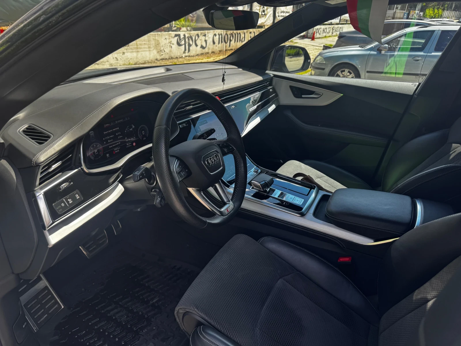 Audi Q8 50TDI MATRIX/360/SLINE/DISTRONIK - изображение 6