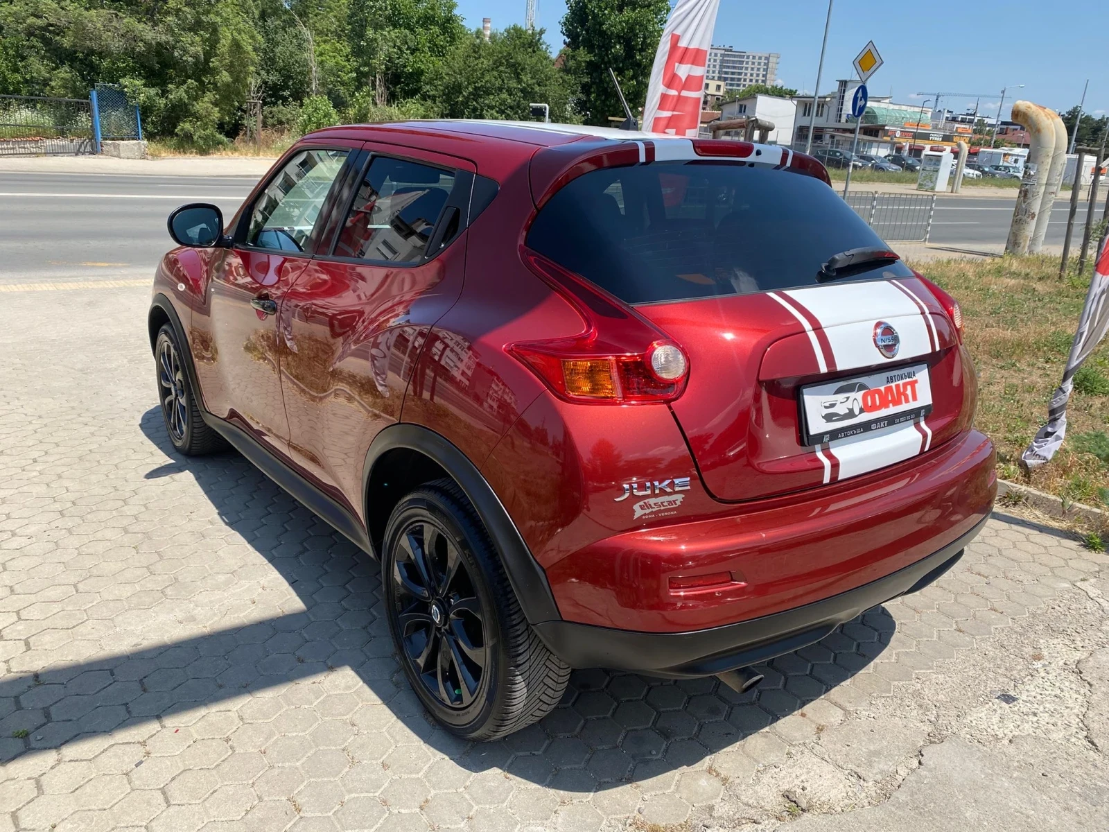 Nissan Juke 1.6i/РЕАЛНИ КМ ! ! !  - изображение 6