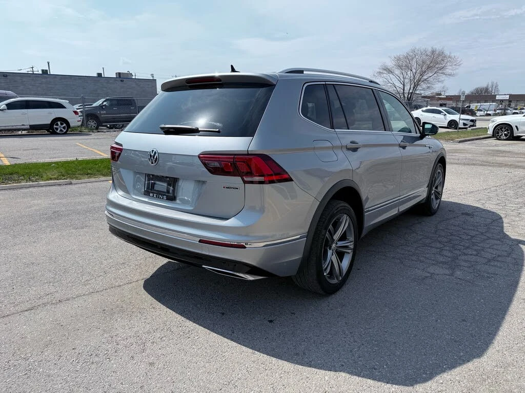 VW Tiguan  SEL Premium R-Line 4Motion - изображение 5