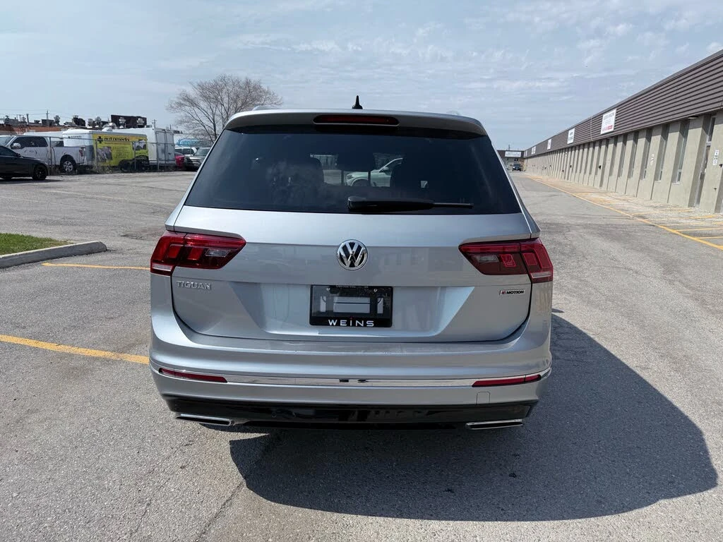 VW Tiguan  SEL Premium R-Line 4Motion - изображение 8