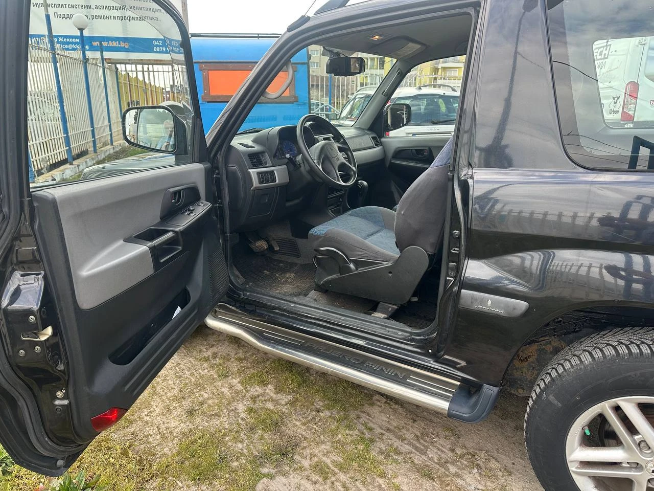 Mitsubishi Pajero pinin, снимка 6 - Автомобили и джипове - 53890739