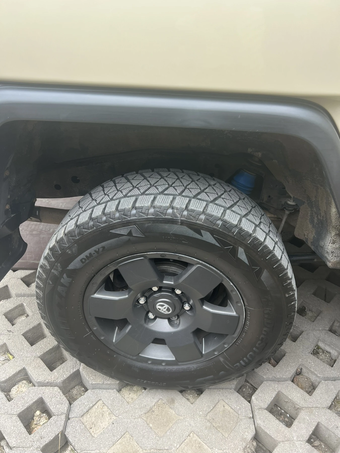 Toyota Fj cruiser 4.0i V6, снимка 13 - Автомобили и джипове - 54230147