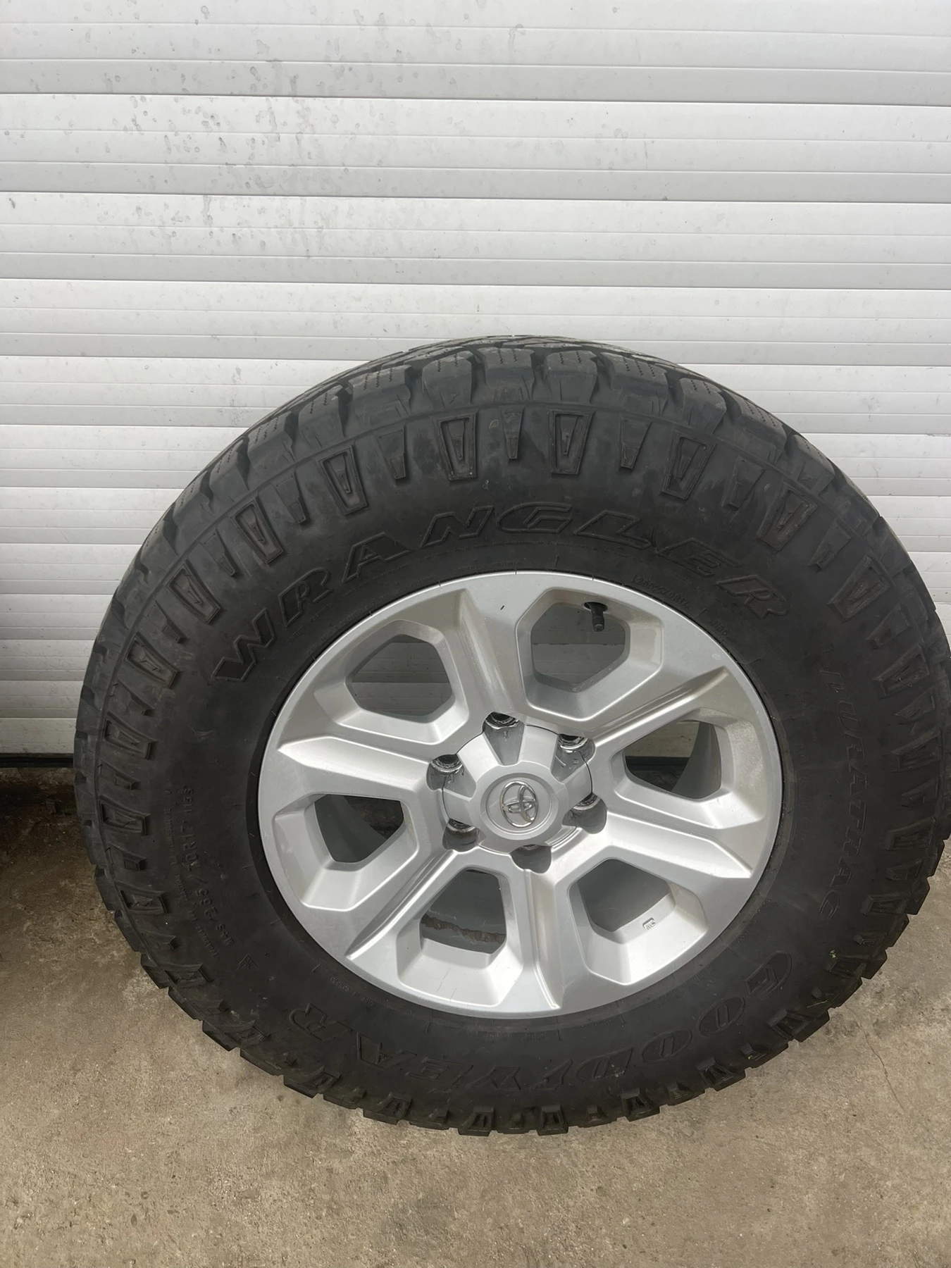 Toyota Fj cruiser 4.0i V6, снимка 12 - Автомобили и джипове - 54230147