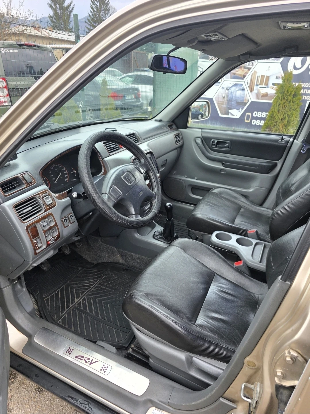 Honda Cr-v, снимка 6 - Автомобили и джипове - 54271864
