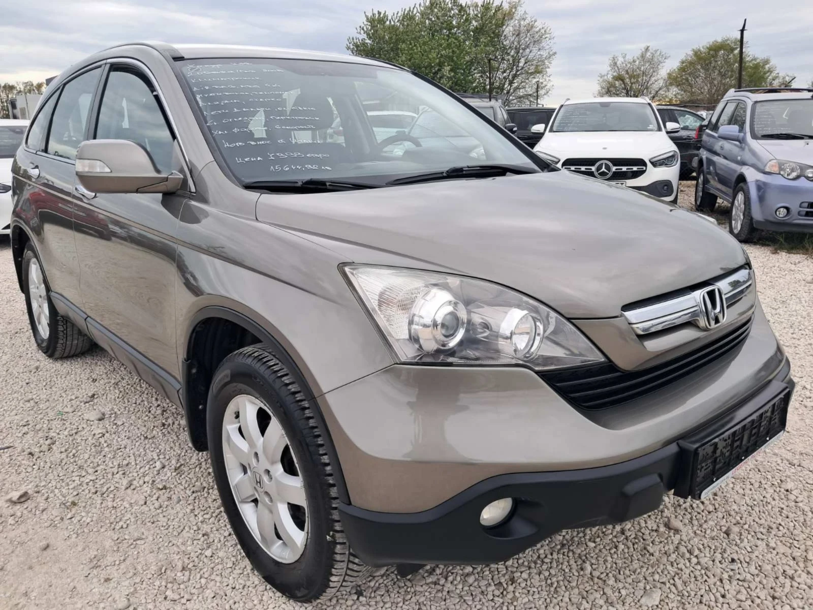 Honda Cr-v 2.0 Бензин/ Газ, снимка 3 - Автомобили и джипове - 54409613