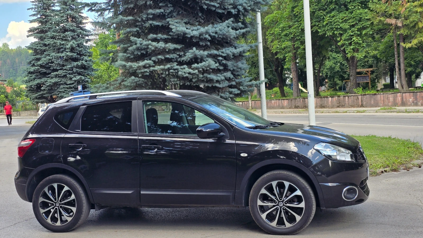 Nissan Qashqai 2.0i 4X4 ШВЕЙЦАРИЯ , снимка 4 - Автомобили и джипове - 54972652