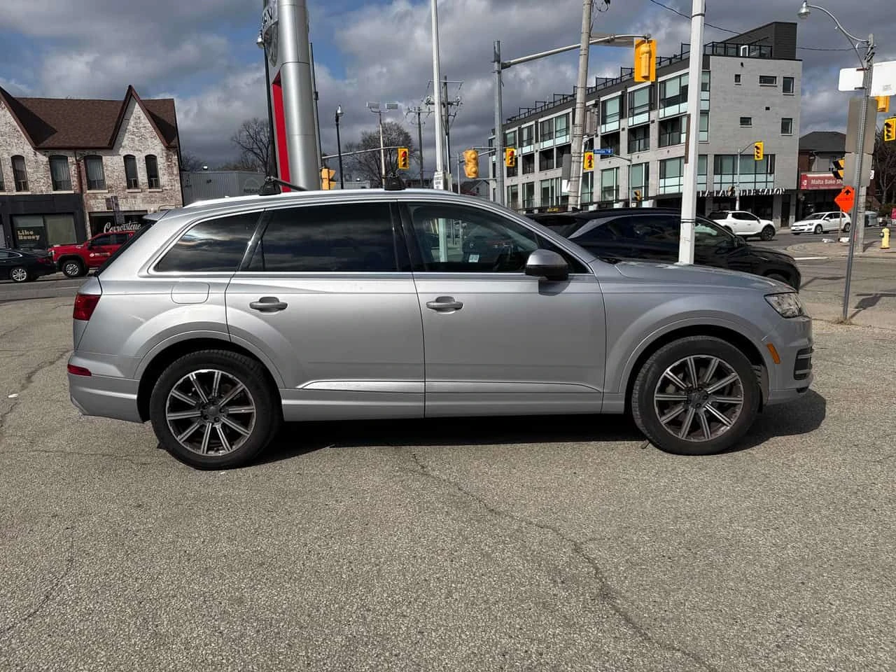 Audi Q7 Technik/BOSE/ПАНОРАМА/ОБДУХВАНЕ/360, снимка 4 - Автомобили и джипове - 55068764