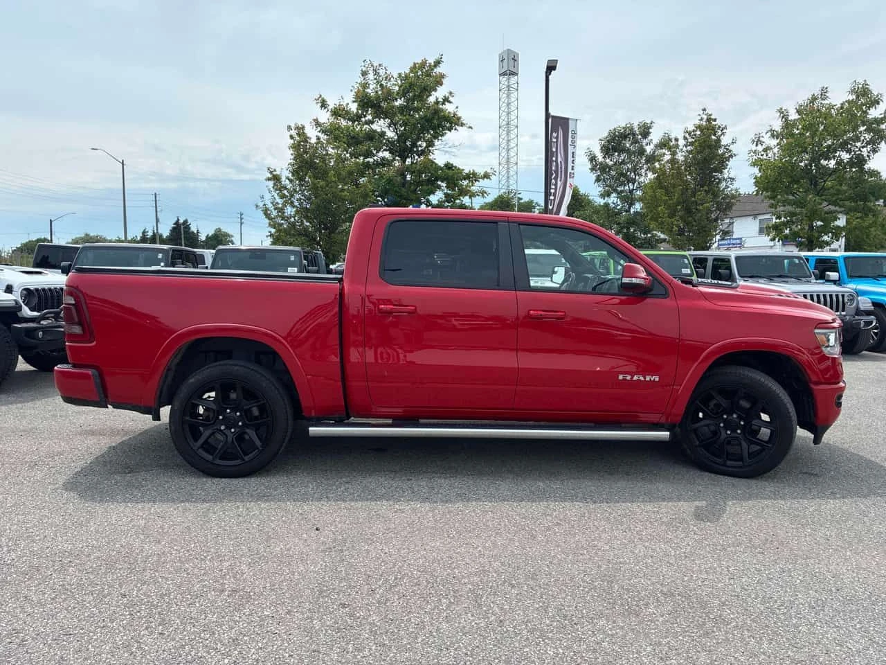 Dodge RAM 1500 * Laramie * CARFAX * ЦЕНА ДО БГ, снимка 3 - Автомобили и джипове - 55094450