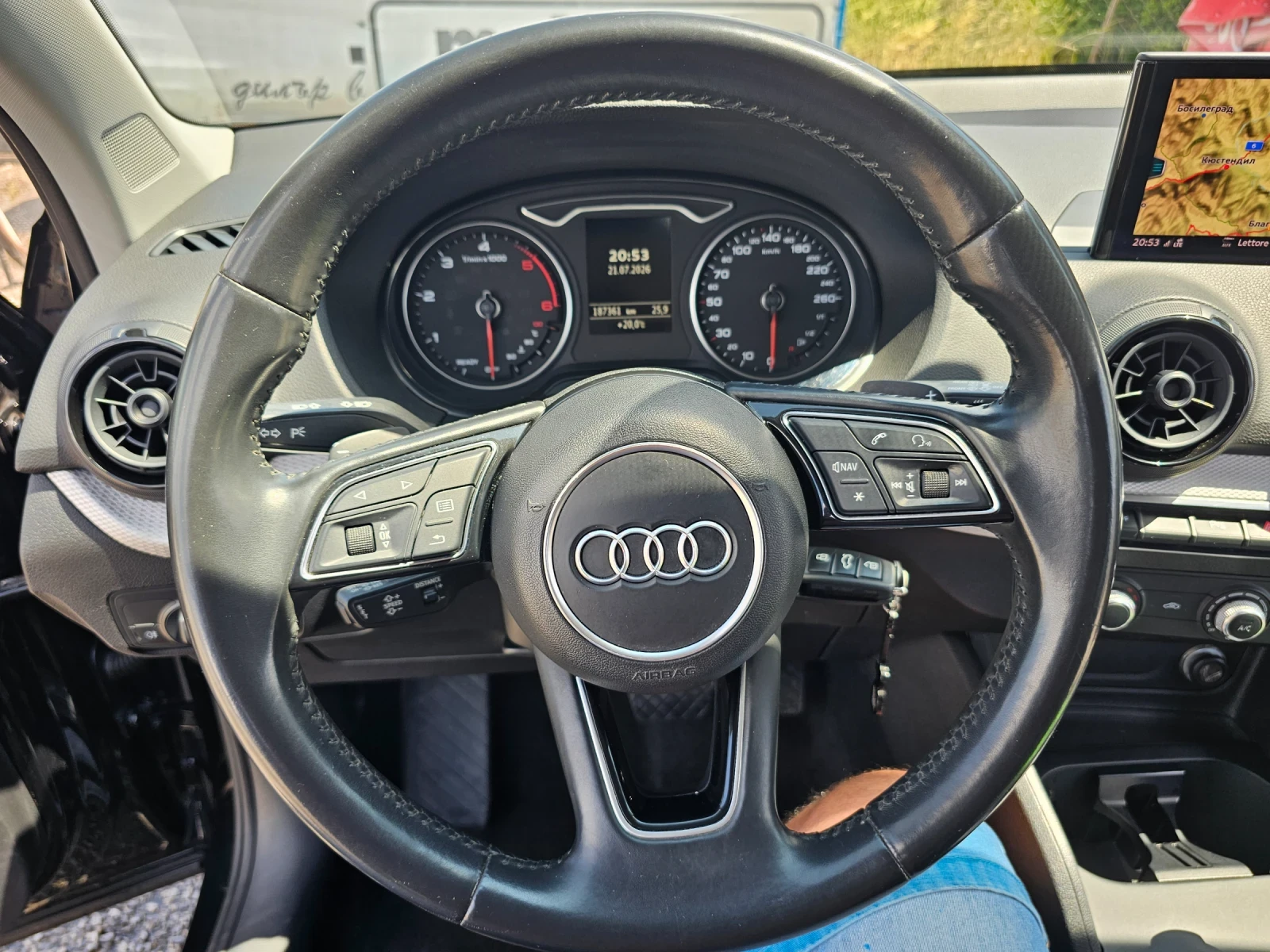 Audi Q2 2.0D ABTOMAT 4x4 , снимка 10 - Автомобили и джипове - 55392460