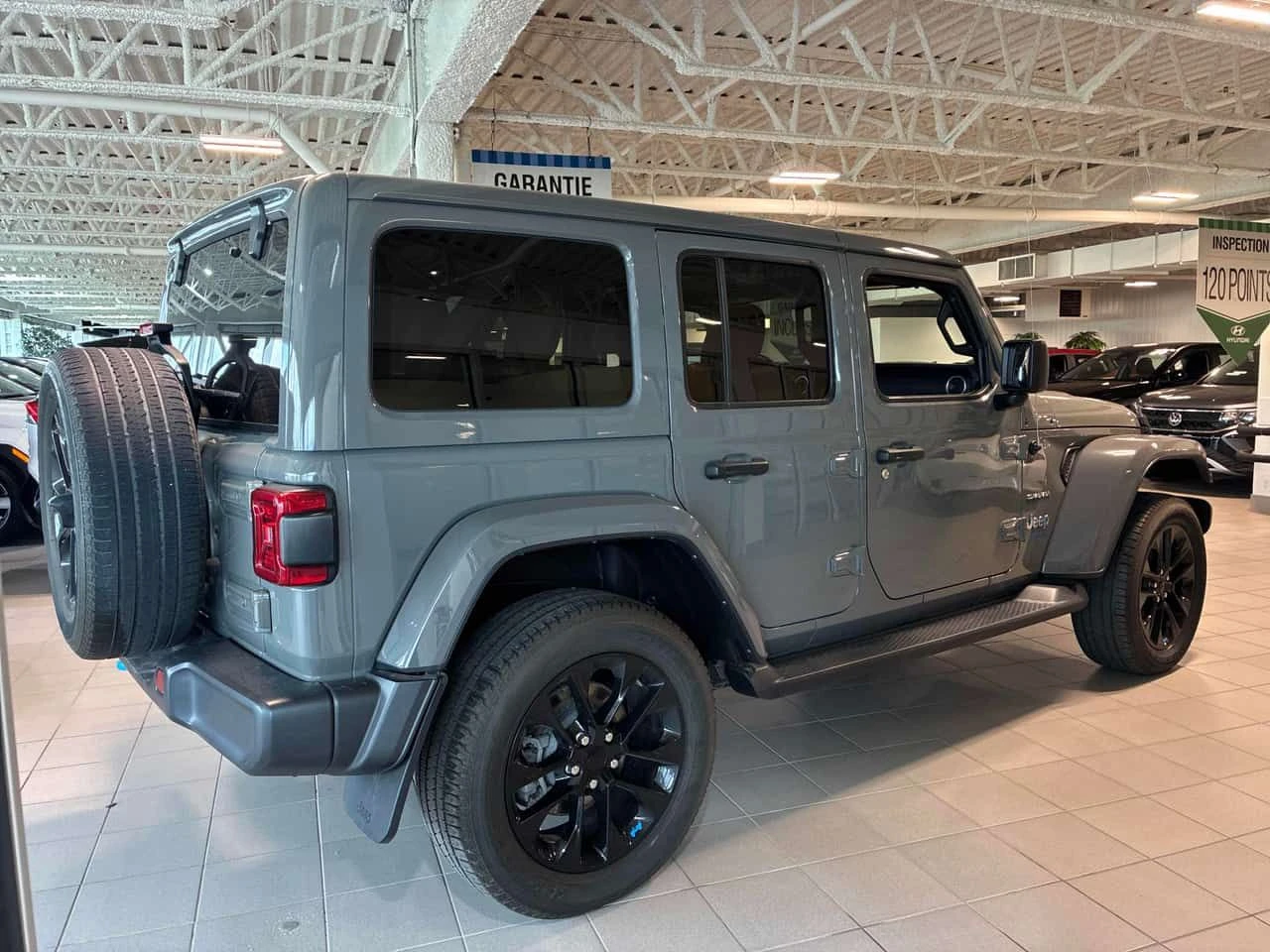 Jeep Wrangler Unlimited Sahara* ���������� ��� ���������� ������ | Mobile.bg � ����������� 3