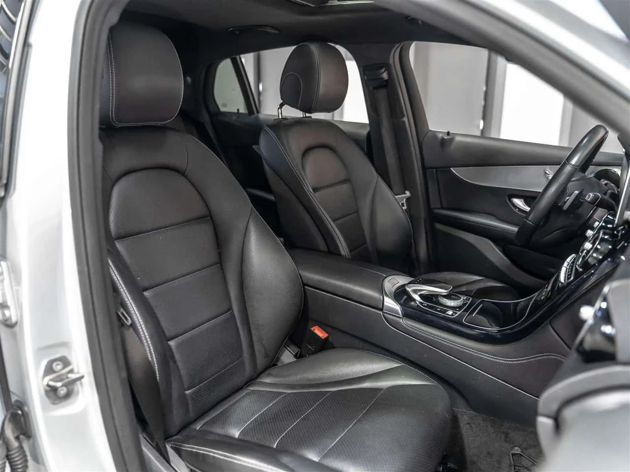 Mercedes-Benz GLC 300 * 300| Coupe| AMG Package| Accident Free* �������� | Mobile.bg � ����������� 10