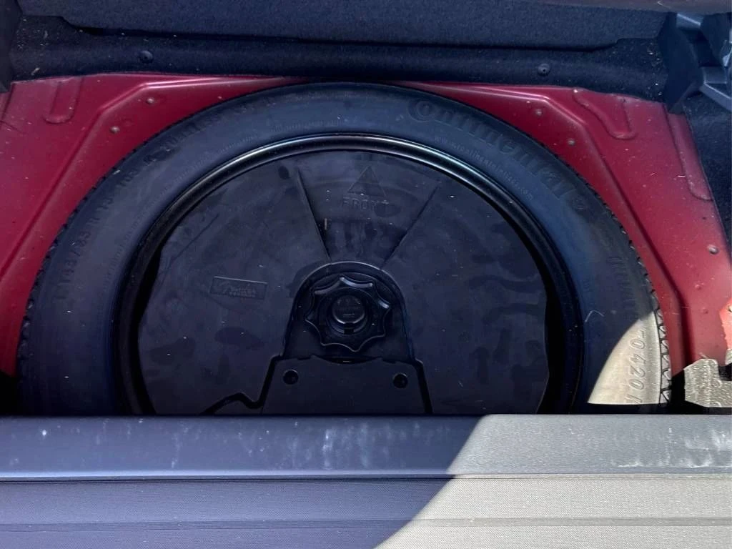 VW Tiguan, снимка 13 - Автомобили и джипове - 56685700