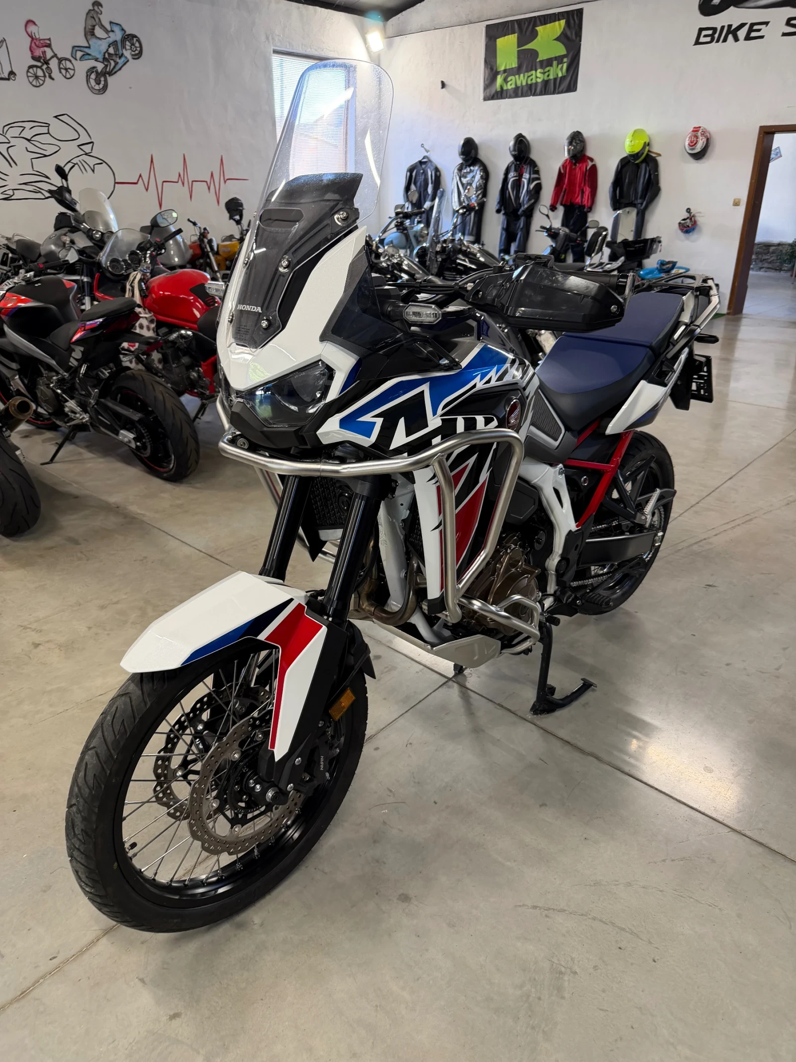 Honda Crf Africa Twin DCT, снимка 3 - Мотоциклети и мототехника - 56117479