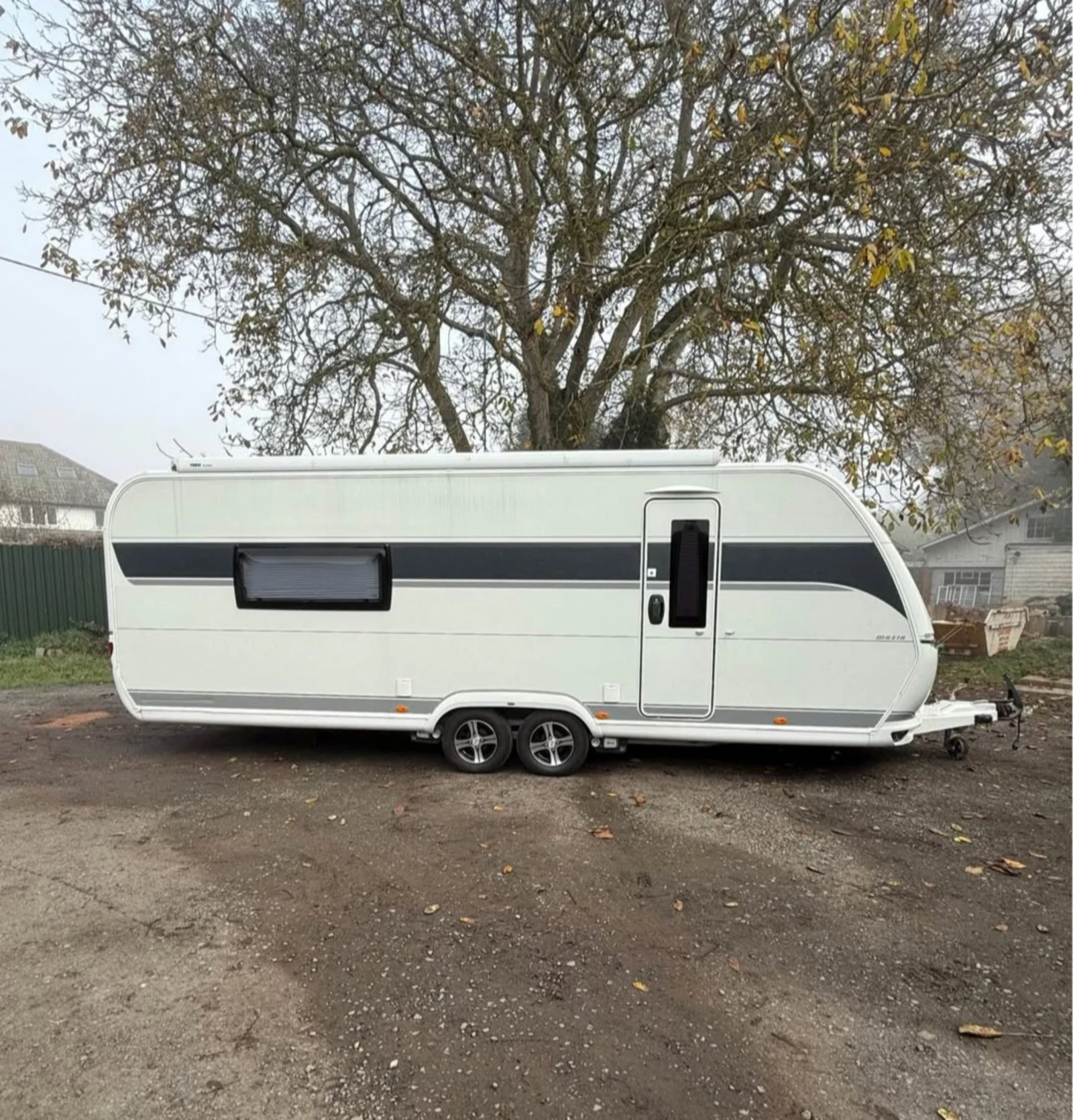 �������� Hobby Maria 660 | Mobile.bg � ����������� 1