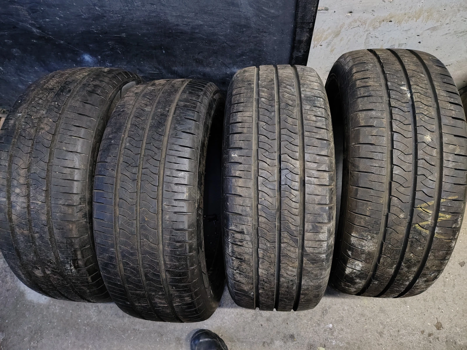 Гуми Летни 235/55R18