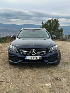 Mercedes-Benz C 220 2.2CDI Exclusive/DistronicPlus/Panorama/LED