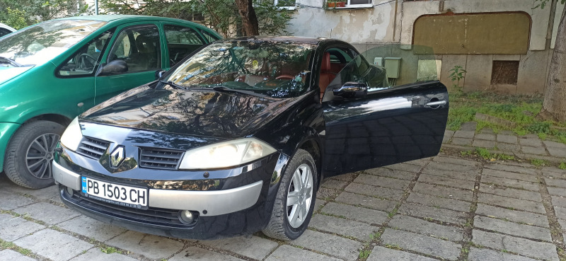 Renault Megane, снимка 17 - Автомобили и джипове - 46026233