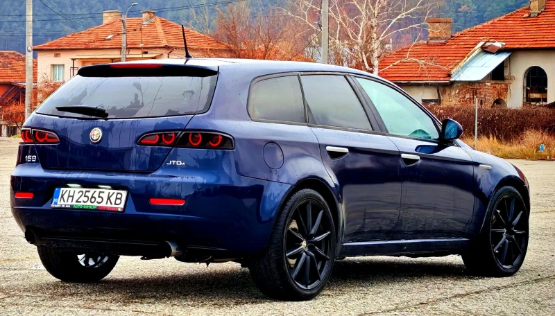 Alfa Romeo 159 sportwagon 2.0 JTDmTi фейс, снимка 5 - Автомобили и джипове - 48433403