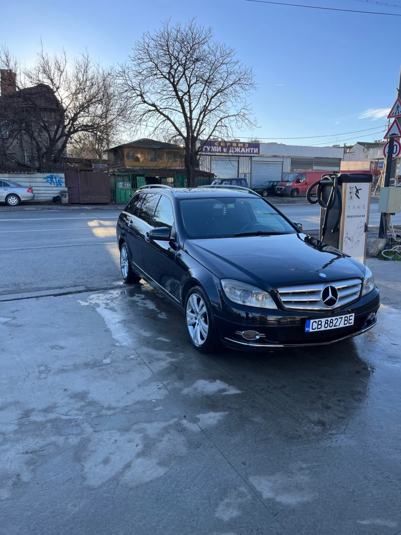 Mercedes-Benz C 220, снимка 2 - Автомобили и джипове - 48804516