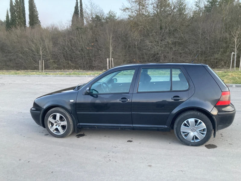 VW Golf, снимка 3 - Автомобили и джипове - 48923364