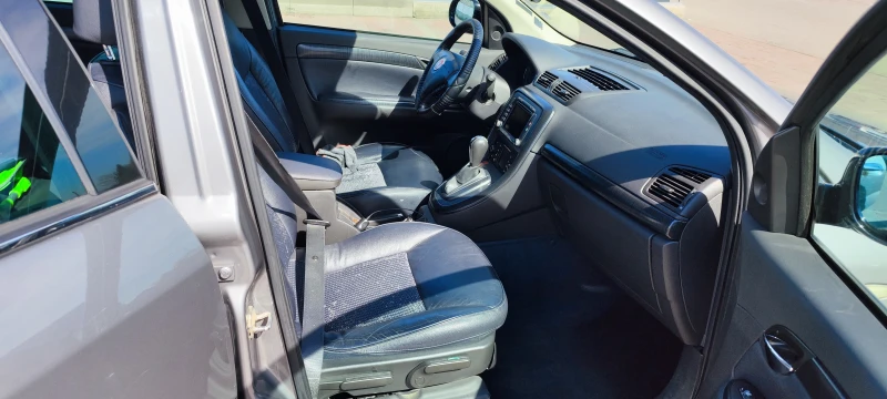 Fiat Croma 2.4 MJTD, снимка 9 - Автомобили и джипове - 51425035