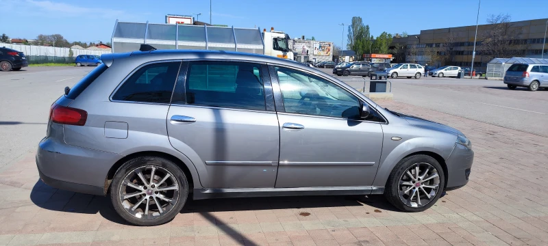 Fiat Croma 2.4 MJTD, снимка 4 - Автомобили и джипове - 51425035